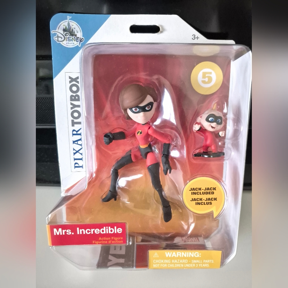 Disney Pixar Mrs. Incredible Action Figure - Red and Black